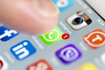 Bisa Terjadi Pada HP Siapa Saja, Ternyata Ini Tanda WhatsApp Kita Sedang Dibajak Orang Lain, Begini Cara Mengatasinya! - Semua Halaman - HIts